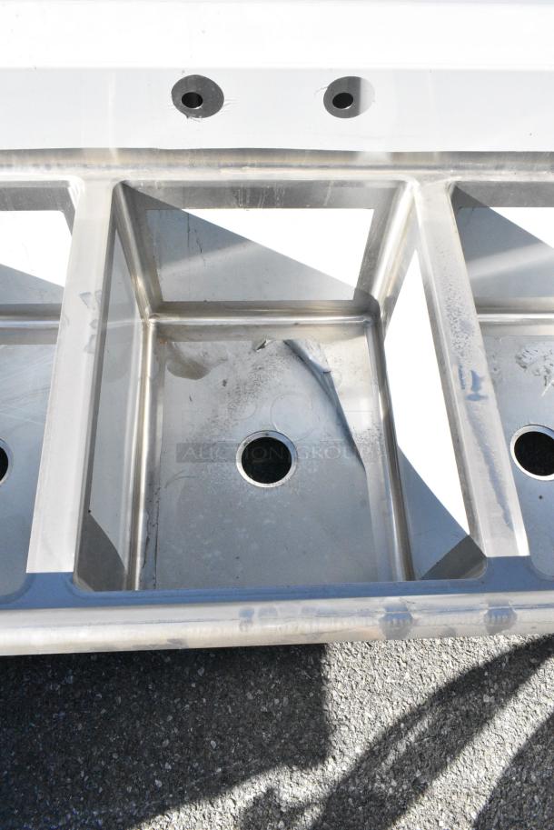 BRAND NEW SCRATCH AND DENT! Regency 600S31824218 Stainless Steel 3 Bay Sink w/ Dual Drain Boards. No Legs. Bays 18x24x14. Drain Boards 16x25 - Image 5 of 8