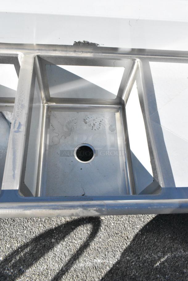 BRAND NEW SCRATCH AND DENT! Regency 600S31824218 Stainless Steel 3 Bay Sink w/ Dual Drain Boards. No Legs. Bays 18x24x14. Drain Boards 16x25 - Image 6 of 8