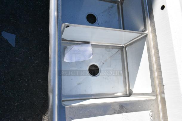 BRAND NEW SCRATCH AND DENT! Steelton 522CS31824LR Stainless Steel 3 Bay Sink w/ Dual Drain Board. No Legs. Bays 18x24x12. Drain Board 16x25 - Image 4 of 8