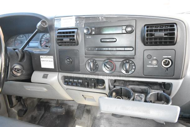 2006 Ford F250 Super Duty 2WD Pick Up Truck w/ Crew Cab, Headache Guard and Tommy Gate PUW60-1340S38TP4 liftgate. VIN 1FTSX20566ED68092. Title In Hand. Needs a Timing Chain. Vehicle Runs and Drives But Needs a New Battery; Will Need To Be Jump Started. - Image 5 of 12