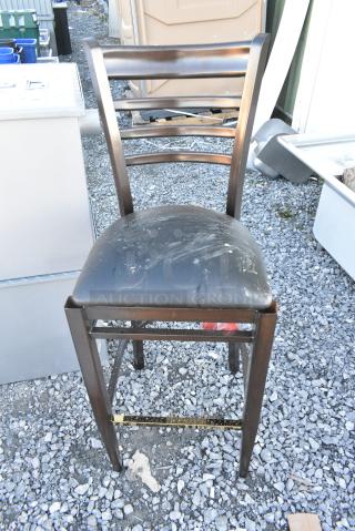 BRAND NEW SCRATCH AND DENT! Wood Pattern Bar Height Chair w/ Black Seat Cushion.