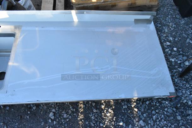 BRAND NEW SCRATCH AND DENT! Regency 600ST3072L 30" x 72" 16 Gauge Stainless Steel Work Table with Sink. No Legs - Image 2 of 5