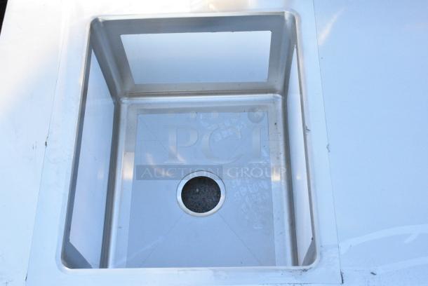 BRAND NEW SCRATCH AND DENT! Regency 600ST3072L 30" x 72" 16 Gauge Stainless Steel Work Table with Sink. No Legs - Image 3 of 5