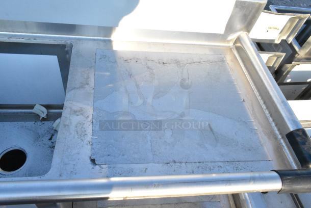 BRAND NEW SCRATCH AND DENT! Regency 600S3181824R Stainless Steel 3 Bay Sink w/ Right Side Drain Board. No Legs. - Image 5 of 6