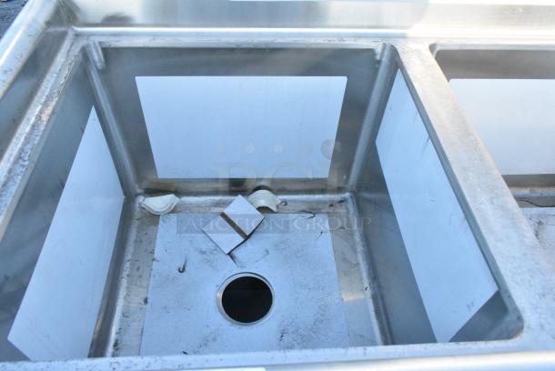 BRAND NEW SCRATCH AND DENT! Regency 600S3181824R Stainless Steel 3 Bay Sink w/ Right Side Drain Board. No Legs. - Image 3 of 7