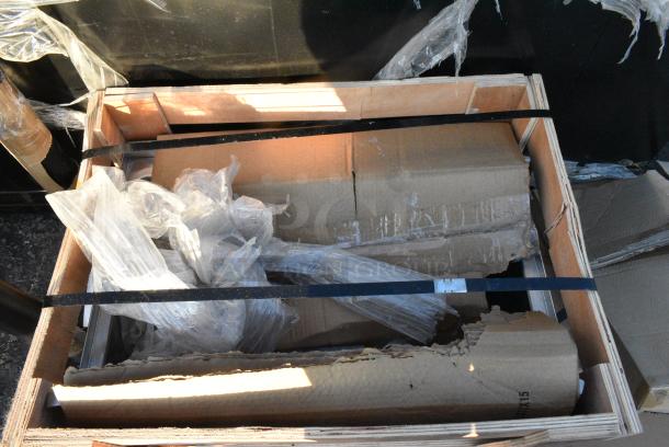 BRAND NEW SCRATCH AND DENT! Regency 600IB2130C0 21" x 30" Underbar Ice Bin with 10 Circuit Post-Mix Cold Plate and Bottle Holders - Image 3 of 4