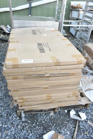 34 BRAND NEW SCRATCH AND DENT! CA241078 POSTAND2228 Poster Stand. 22"x28". 34 Times Your Bid!