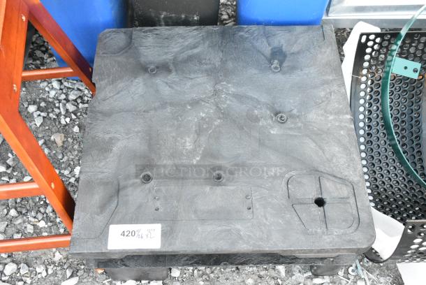 2 BRAND NEW SCRATCH AND DENT! Black Dunnage Rack. 2 Times Your Bid! - Image 2 of 3