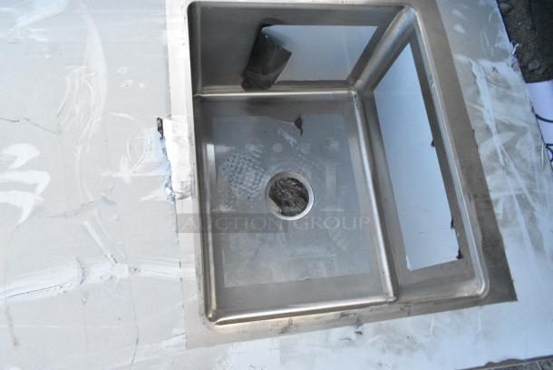 BRAND NEW SCRATCH AND DENT! Regency 600ST3060R Stainless Steel Counter w/ Sink Bay. No Legs. - Image 2 of 4