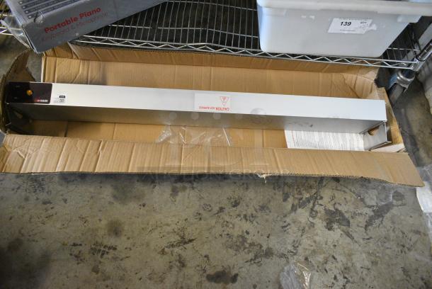 IN ORIGINAL BOX! ServIt 423SW42THA 42" Heat Strip Warmer. 120 Volts, 1 Phase. - Image 1 of 4