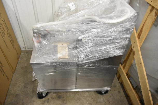 BRAND NEW! BKI PDC-14 Stainless Steel Commercial Oil Filtration System on Commercial Casters. 120 Volts, 1 Phase. - Image 3 of 5