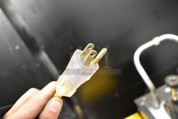 2022 Bizerba GSP HD Metal Commercial Countertop Meat Slicer. 120 Volts, 1 Phase. Tested and Working! - Image 4 of 4