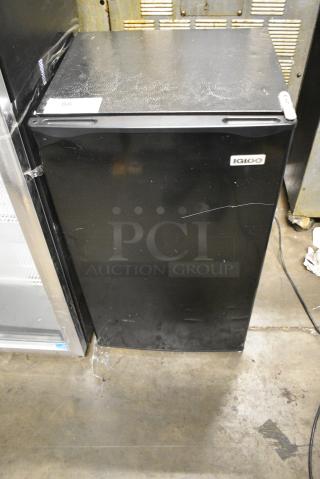 Igloo IRF32BK Metal Mini Cooler. 115 Volts, 1 Phase. Tested and Working!