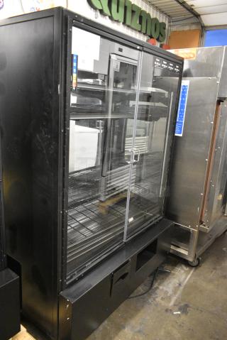 Metal Commercial Floor Style Dry Bakery Display Case Merchandiser.