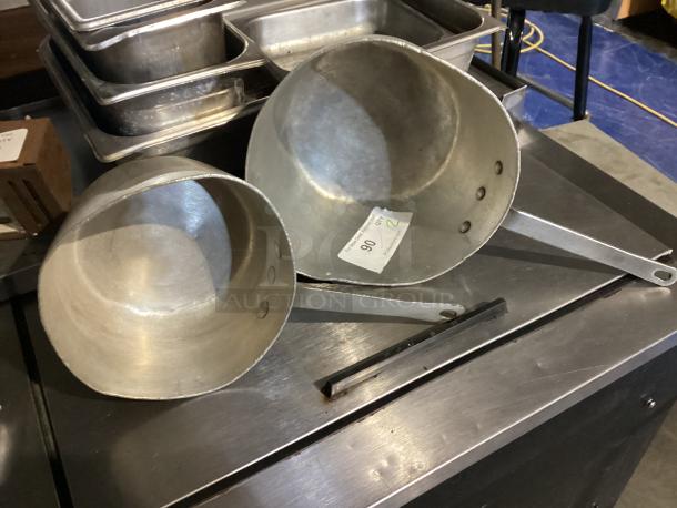 Sauce Pans 
Qty 2 
10”/8”
Your Bid x 2 - Image 1 of 1