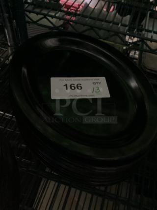 12” Black Plastic Plates
Qty 13