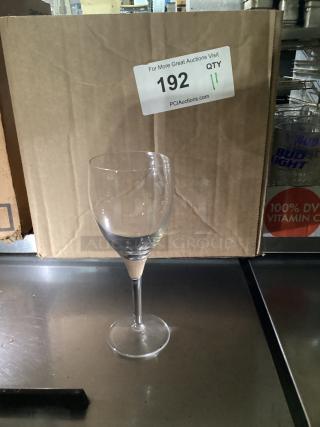 Balloon Wine Glasses 
Qty 11 
Your Bid x 11