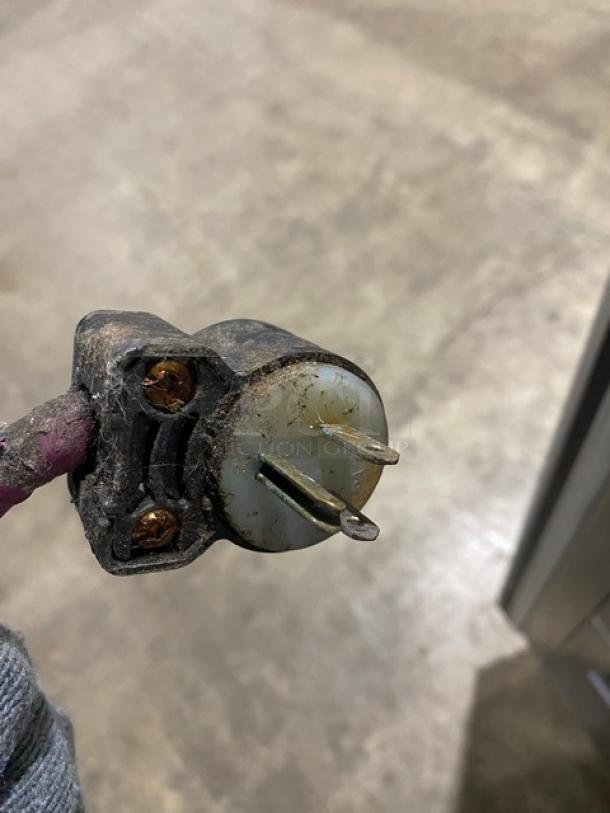 Leader Commercial 2 Tier Refrigerated Deli/Bakery Display Case! All Stainless Steel! With Poly Coated Racks! With Rear Access Double Sliding Glass Doors! - Image 8 of 8