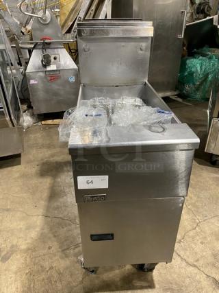 Pitco Commercial Natural Gas Powered Deep Fat Fryer! With Back Splash! All Stainless Steel! With New Frying Baskets! On Casters! Model: SG14 SN: G13KC058383!
