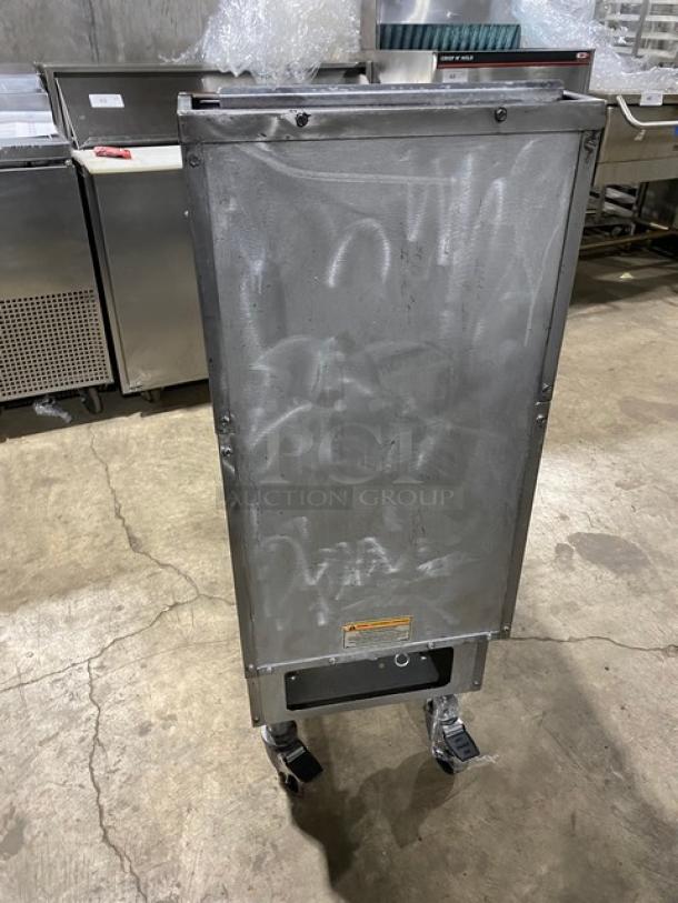 Pitco Commercial Natural Gas Powered Deep Fat Fryer! With Back Splash! All Stainless Steel! With New Frying Baskets! On Casters! Model: SG14 SN: G13KC058383! - Image 4 of 9