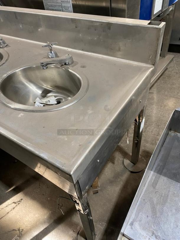 Highland Engineering Commercial Stainless Steel 3 Bay Hand Washing Sink! With Back Splash! With Faucets & Knobs! Model: OAK83! On Legs! - Image 2 of 6