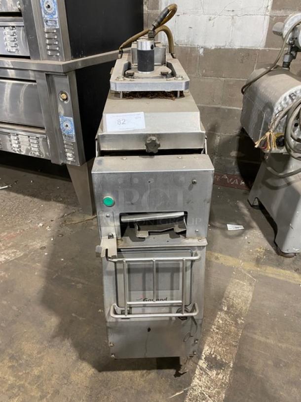 Garland Chick-Fil-A Style Commercial Stainless Steel Electric Powered Dual Side Clamshell Broiler! Model: CXBE12 SN: 1403100100957! 208V 3 Phase! On Casters! - Image 1 of 10