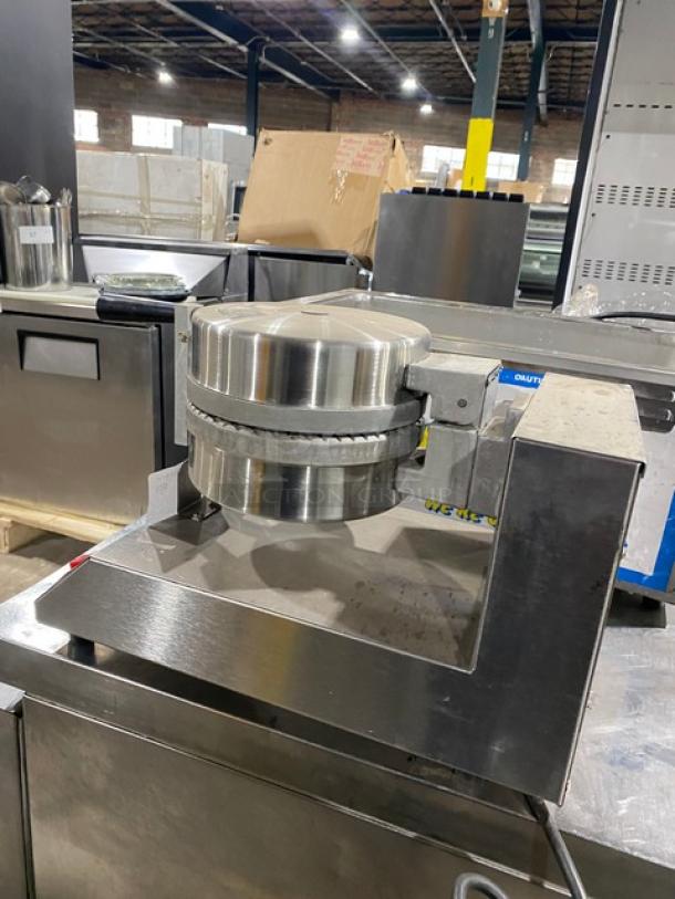 Star Commercial Countertop Stainless Steel Single Round Waffle Cone Maker! 240V! Model: SW600 SN: WEB09750! - Image 2 of 8
