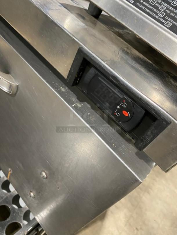 Continental Commercial Refrigerated 2 Drawer Stainless Steel Chef Base! On Casters! 115V 1 Phase! Model: SW32N SN: 159C1229! - Image 8 of 9