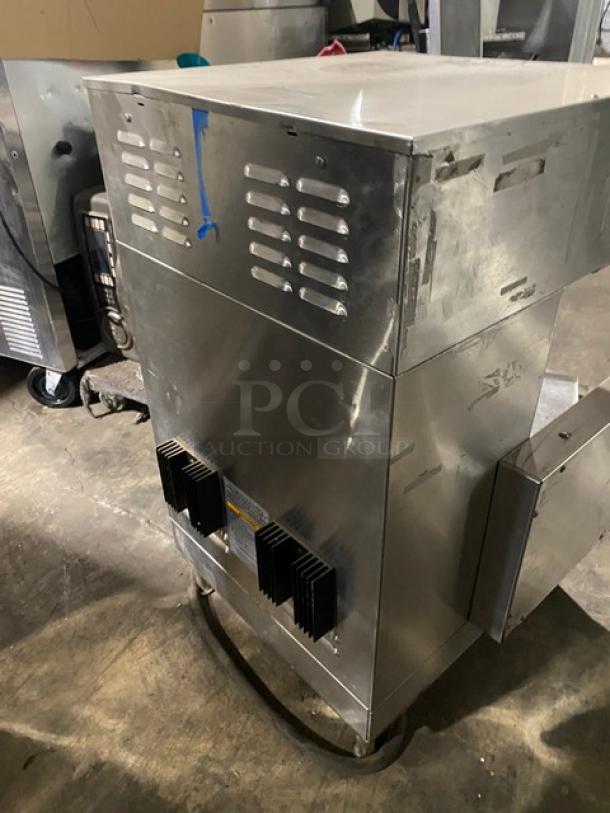 Bunn Starbucks Style Commercial Stainless Steel Countertop Soft Heat Dual Coffee Brewer! With Hot Water Dispenser! On Legs! 120/208V 1 Phase! Model: DUAL SH DBC, 120/208GRY(SBUX)! - Image 4 of 6