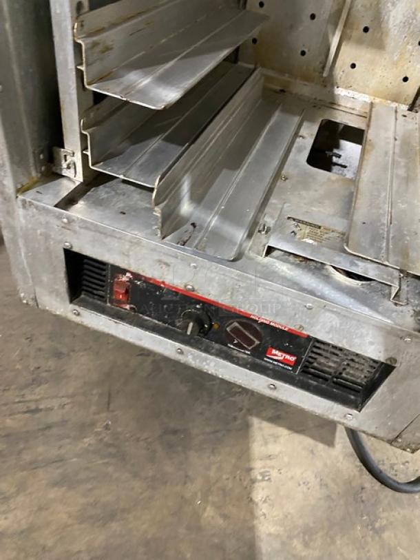 Metro Flavor Hold Series Commercial Insulated 2 Door Hot Food Warmer/Proofing Cabinet! With Built In Pan Rack! Model: HM2000 SN: H20W-29180! 120V! On Casters! - Image 7 of 10