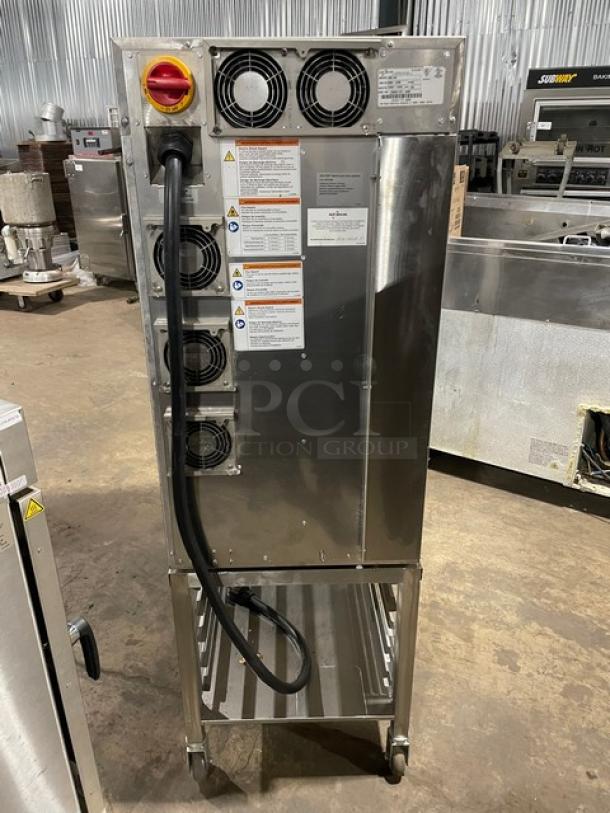 LATE MODEL! 2020! Alto Shaam Commercial Electric Powered Half Size Multi-Cook Oven! With 4 Cooking Chamber Zones! With Individual Controls! On Storage Shelf With 5 Pan Holding Rack! All Stainless Steel! With Metal Oven Racks! On Casters! 208-240V 3 Phase! Model: VMC-H4H SN: 2694173-000! Working When Removed! - Image 4 of 9