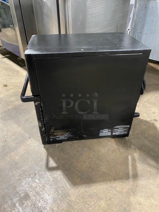 MerryChef! Late Model 2021! Commercial Electric Powered Countertop Rapid Cook Turbo Oven! 208/240V 1 Phase! Model: Eikon E2S SN: 210621309119! - Image 3 of 8