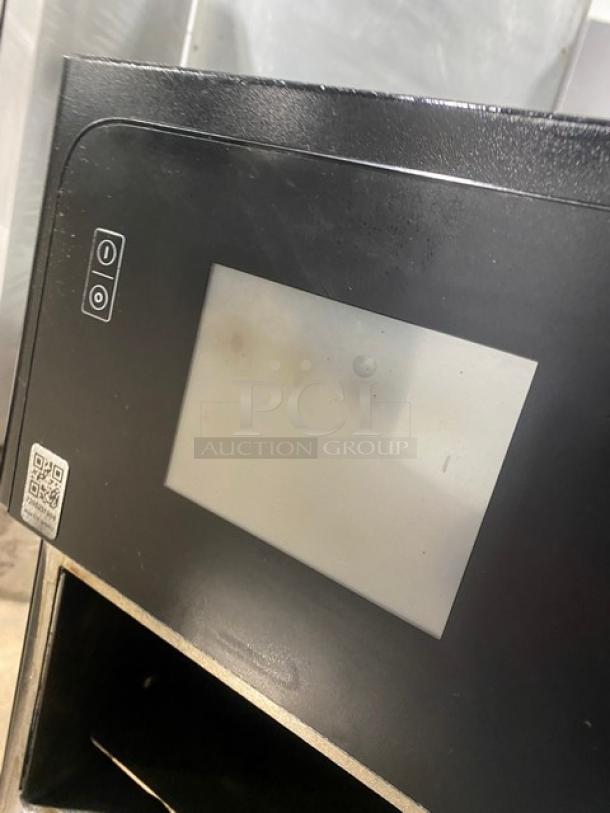 MerryChef! Late Model 2021! Commercial Electric Powered Countertop Rapid Cook Turbo Oven! 208/240V 1 Phase! Model: Eikon E2S SN: 210621309119! - Image 7 of 8