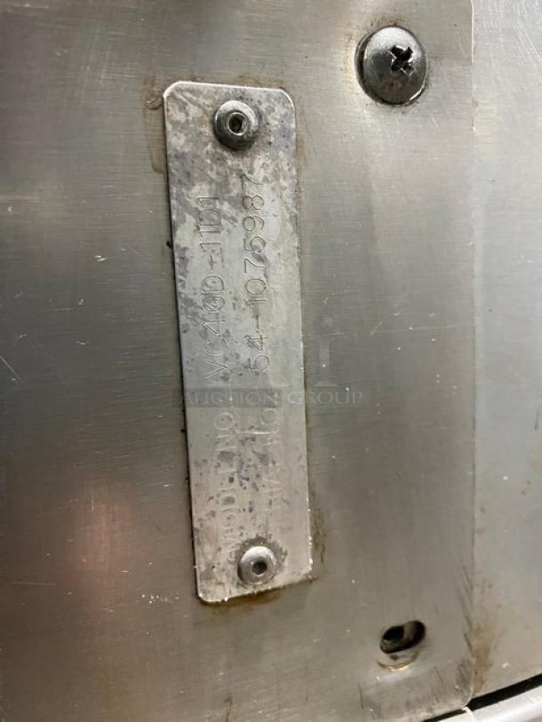 Vulcan Commercial Stainless Steel Natural Gas Powered Double Stack Convection Oven! With Metal Oven Racks! On Casters! Model: VC4GD-11D1 SN: 54-1075987! 2X Your Bid Makes One Unit! - Image 9 of 10