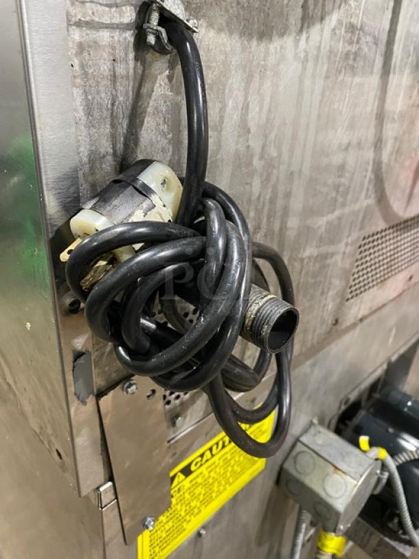 Vulcan Commercial Stainless Steel Natural Gas Powered Double Stack Convection Oven! With Metal Oven Racks! On Casters! Model: VC4GD-11D1 SN: 54-1075987! 2X Your Bid Makes One Unit! - Image 10 of 10