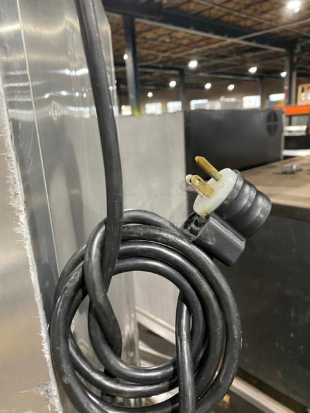 True Commercial Single Door Reach In Refrigerator! All Stainless Steel! With Poly Coated Racks! On Casters! 115V 1 Phase! Model: TG1R-1S SN: 4984618! - Image 9 of 9