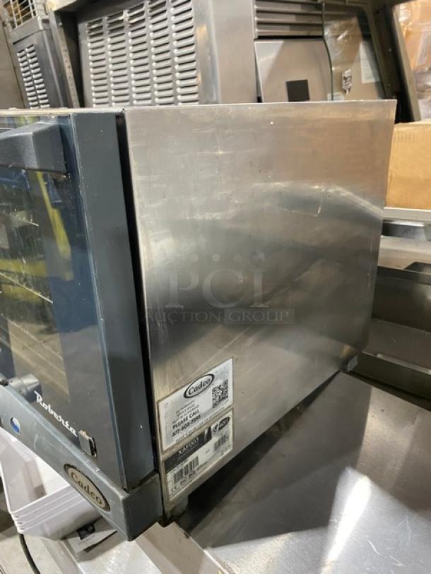 Cadco Roberta Series Unox Commercial Electric Powered Countertop 3 Pan Convection Oven! With Metal Oven Racks! 120V 1 Phase! Model: XAF003 SN: 2019G0059082! - Image 2 of 8