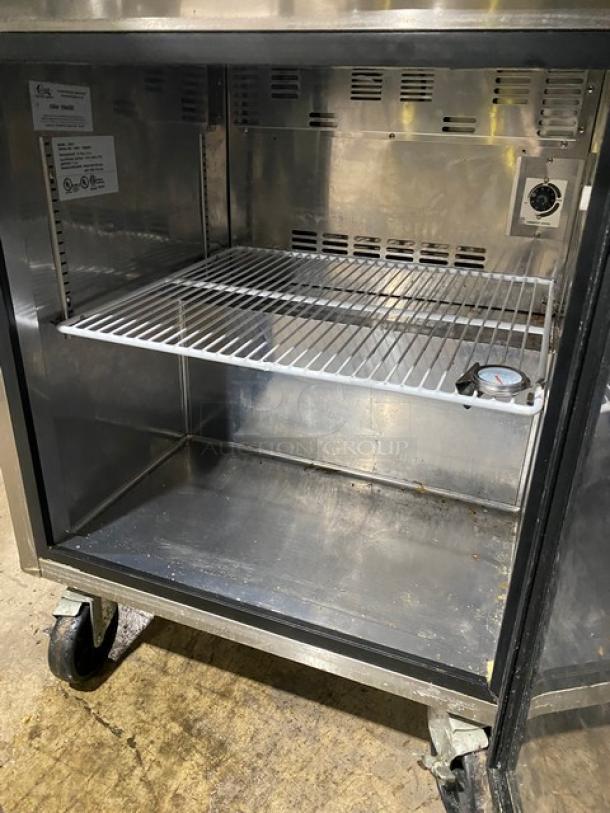 Master Bilt Fusion Series Commercial Refrigerated Single Door Lowboy/Worktop Cooler! All Stainless Steel! With Poly Coated Rack! On Casters! 115V 1 Phase! Model: UR27 SN: UR27-15080022! - Image 5 of 7