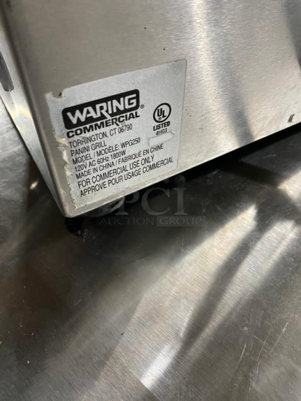 Waring Commercial Electric Powered Stainless Steel Countertop Panini Sandwich Press Grill! 120V! Model: WPG250! - Image 5 of 8