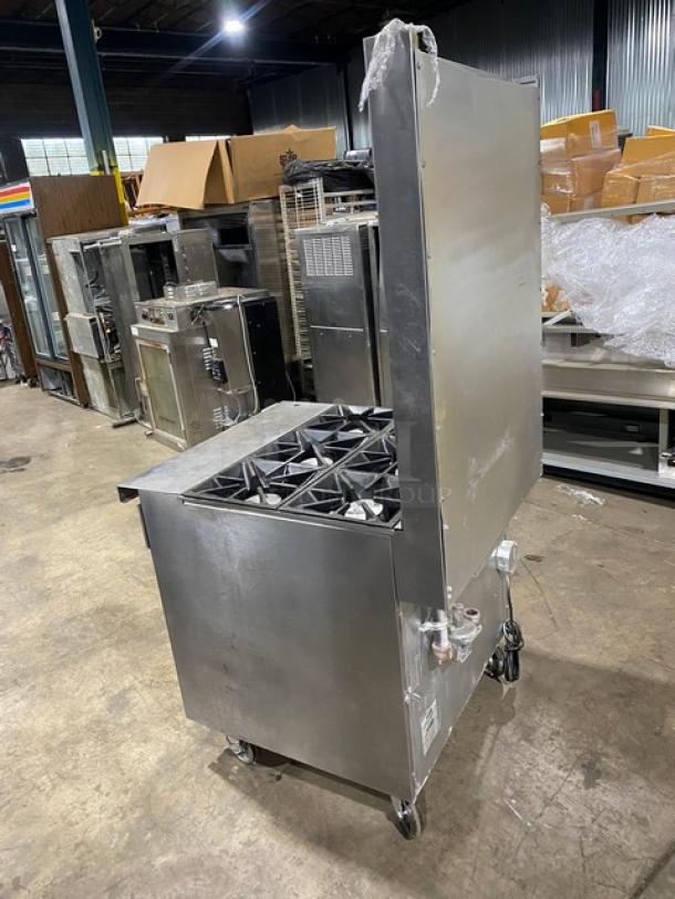 SouthBend Platinum Series Commercial Stainless Steel Natural Gas Powered Heavy Duty 6 Burner Range! With Full Size Oven Underneath! With Back Splash! With Metal Oven Rack! Model: P32D-BBB SN: 05M09248! 120V 1 Phase!  On Casters! - Image 4 of 12