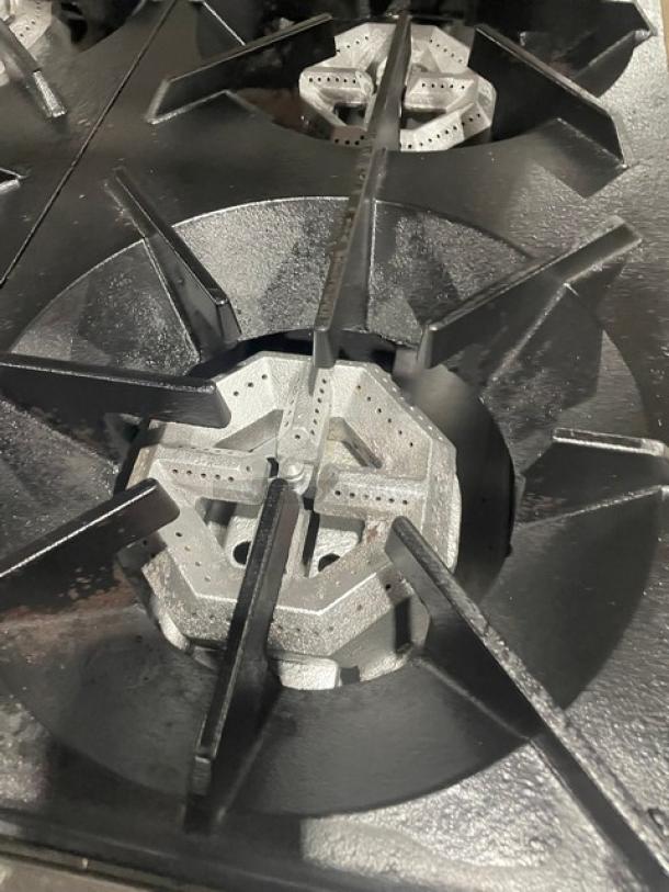 WOW! U.S. Range Sunfire Series Commercial Stainless Steel Natural Gas Powered 6 Burner Range! With Full Size Oven Underneath! With Back Splash! With Metal Oven Rack! With U.S. Range Natural Gas Powered Salamander Broiler/Cheese Melter Overhead! Model: SX-6-26 SN: 0309SX0243! On Legs! - Image 6 of 12