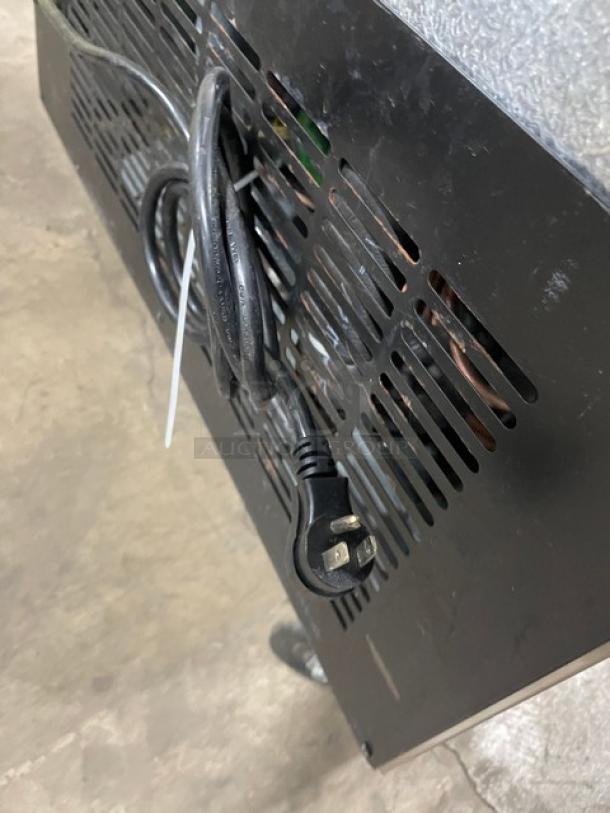 U-Star Commercial Single Door Reach In Freezer! All Stainless Steel! With Poly Coated Racks! On Casters! 115V! Model: USFZ-1D SN: 6396170218110112! - Image 9 of 9