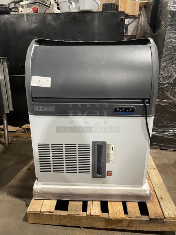 New In The Box! Scratch-N-Dent! 2023! Osion Commercial Undercounter Crescent Cube Style Ice Machine! With Built In Ice Bin! 115V! Model: OCU-200 SN: 0103F200901214023C0030! - Image 1 of 9