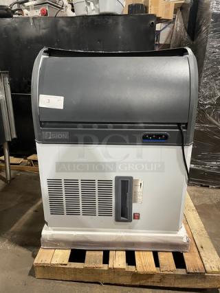 New In The Box! Scratch-N-Dent! 2023! Osion Commercial Undercounter Crescent Cube Style Ice Machine! With Built In Ice Bin! 115V! Model: OCU-200 SN: 0103F200901214023C0030! - Item #1151702