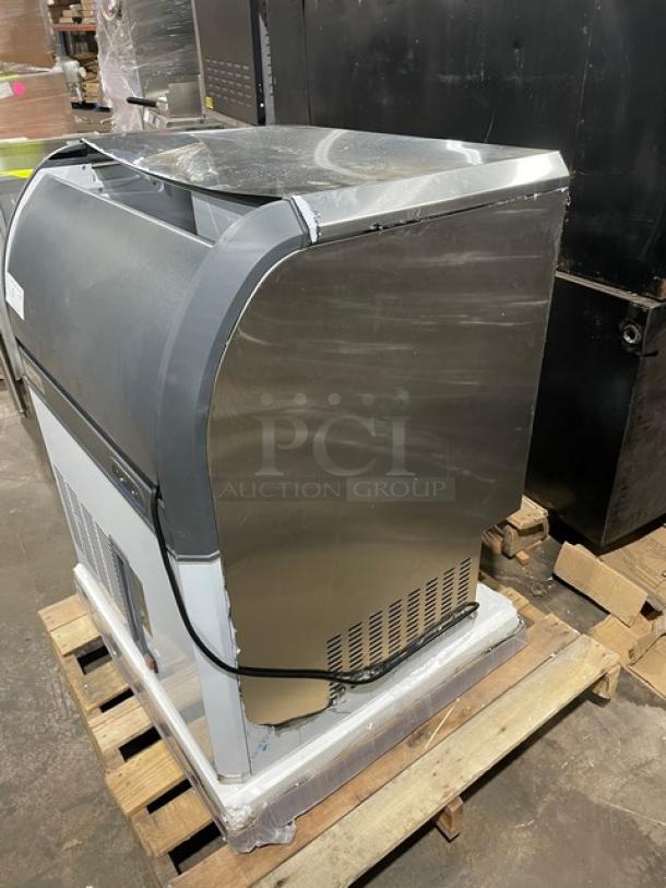 New In The Box! Scratch-N-Dent! 2023! Osion Commercial Undercounter Crescent Cube Style Ice Machine! With Built In Ice Bin! 115V! Model: OCU-200 SN: 0103F200901214023C0030! - Image 2 of 9