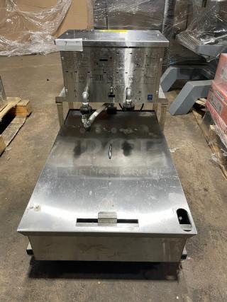 New! Scratch-N-Dent! Pitco Commercial Stainless Steel Portable 75LB Fryer Oil Filter-Suction Machine! On Casters! 115V 1 Phase! Model: P18 SN: F24CA004303! With New In Box Heavy-Duty 17.5x28 Fryer Filter Sheets! All One Money!