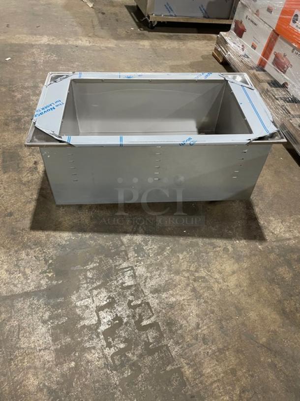 New In The Box! Scratch-N-Dent! Vollrath Commercial Stainless Steel Single Pan Ice-Cooled Cold Food Well! Model: 36491 SN: M342-01583773-001! - Image 1 of 7