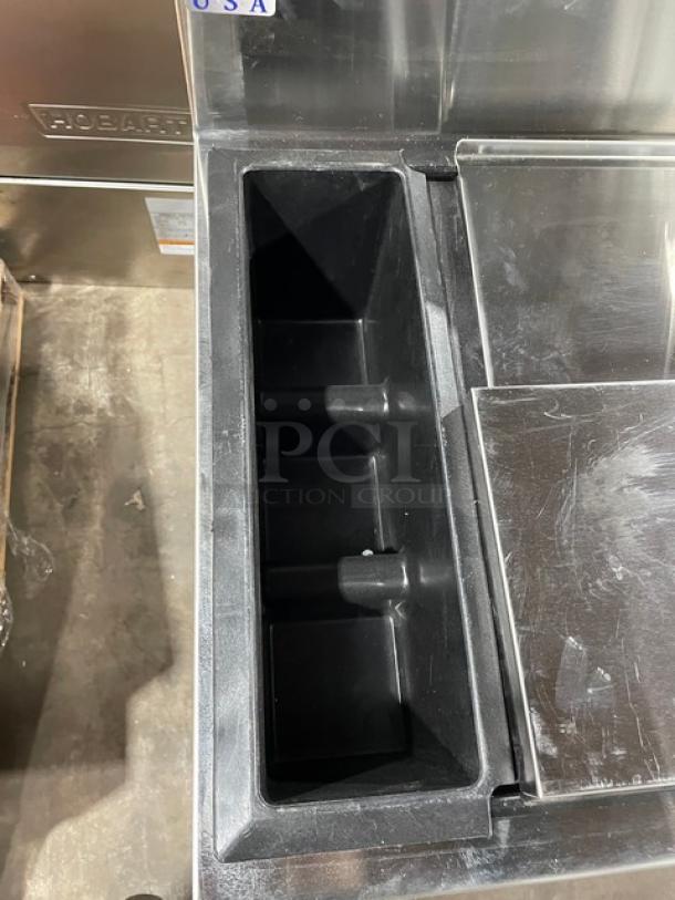 Brand New! Scratch-N-Dent! 2023! GlasTender Commercial Stainless Steel Underbar Ice Bin! With 10-Circuit Cold Plate! With Back Splash! With Drain! Model: IBA-36-CP10! On Legs! - Image 6 of 9