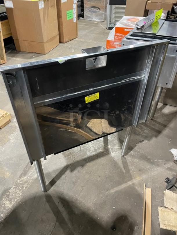 Brand New! Scratch-N-Dent! 2024! GlasTender Commercial Stainless Steel Underbar Ice Bin! With 10-Circuit Cold Plate! With Back Splash! With Drain! Model: IBA-30-CP10! On Legs! - Image 3 of 9