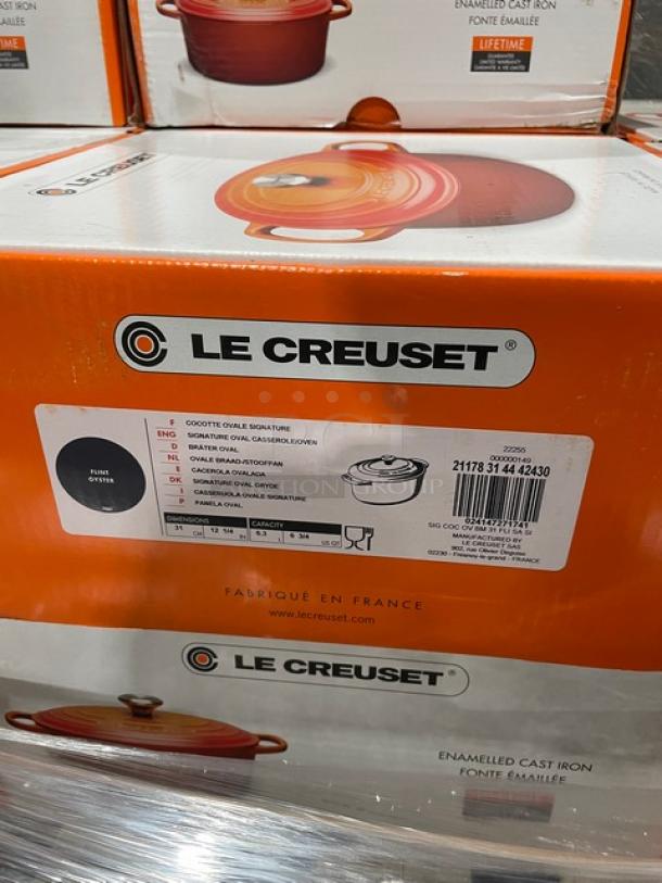 New In The Box! Le Creuset Commercial Enameled Cast Iron Signature Oval Dutch Oven! With Lid! Model: 22255! 2X Your Bid! - Image 11 of 11